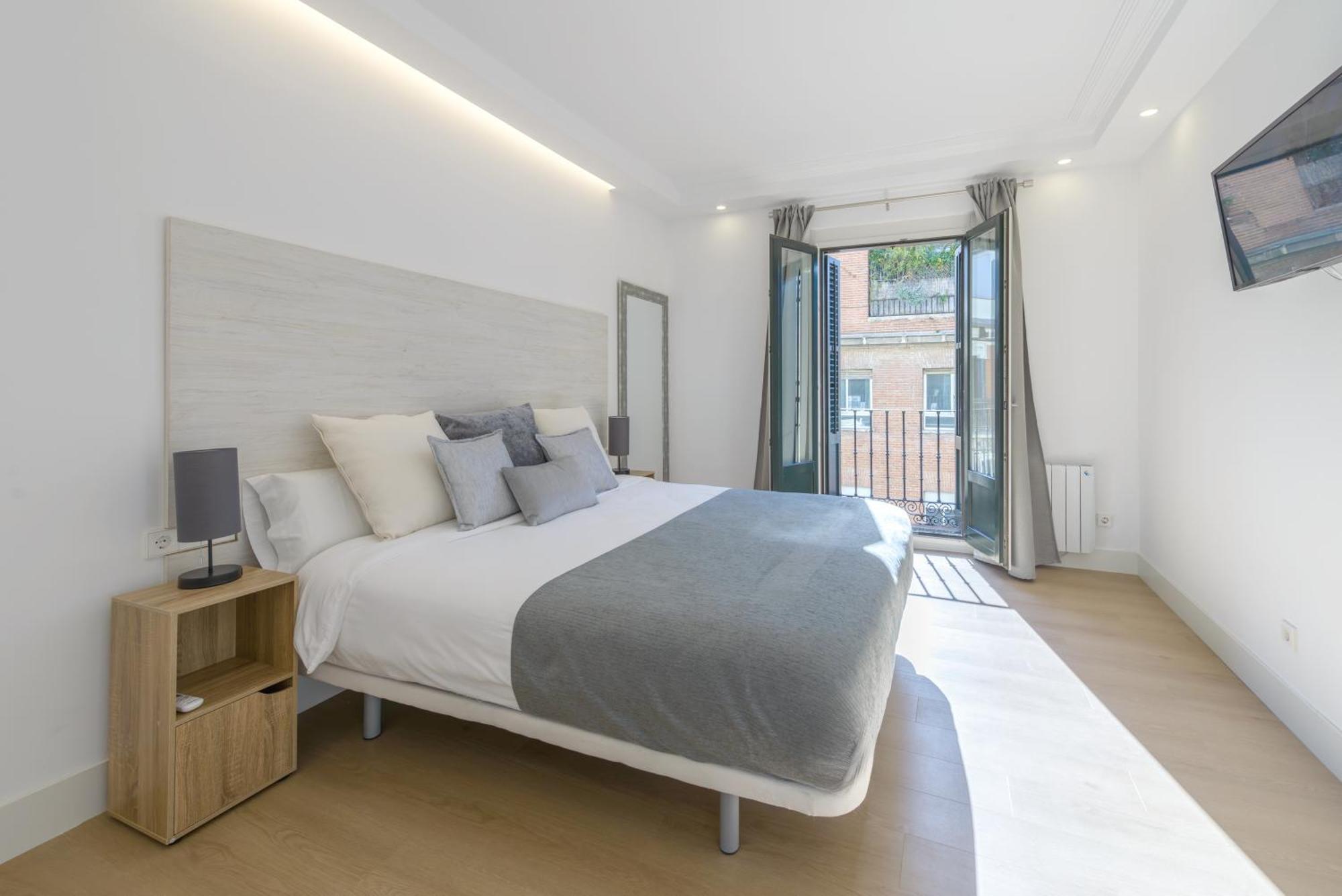 Apartament Gran Via New 2br 1bth Elevator *