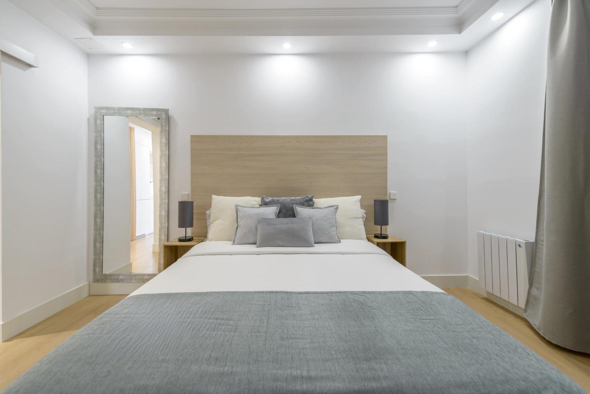 Apartamento Gran Via New 2br 1bth Elevator *