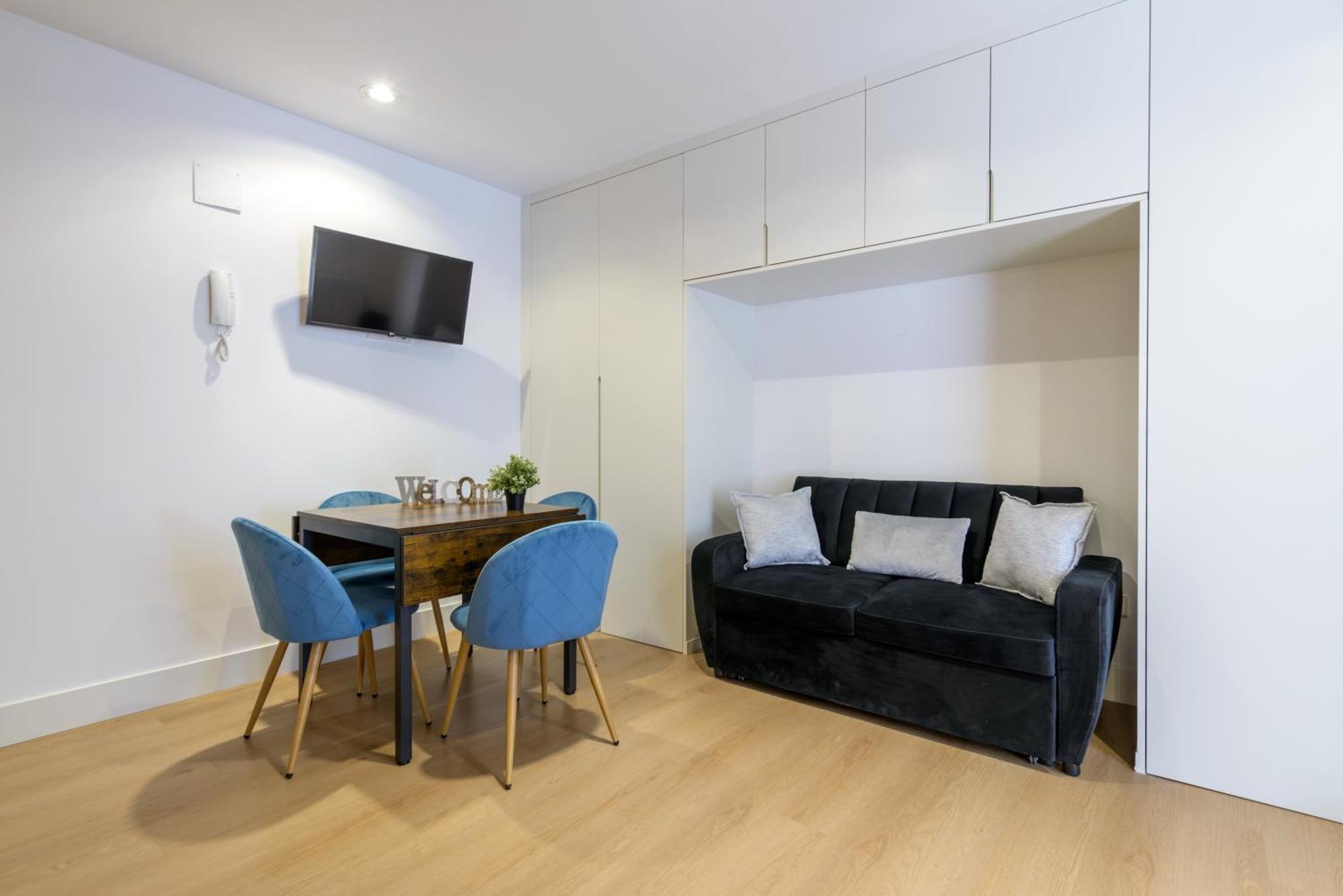 Apartament Gran Via New 2br 1bth Elevator