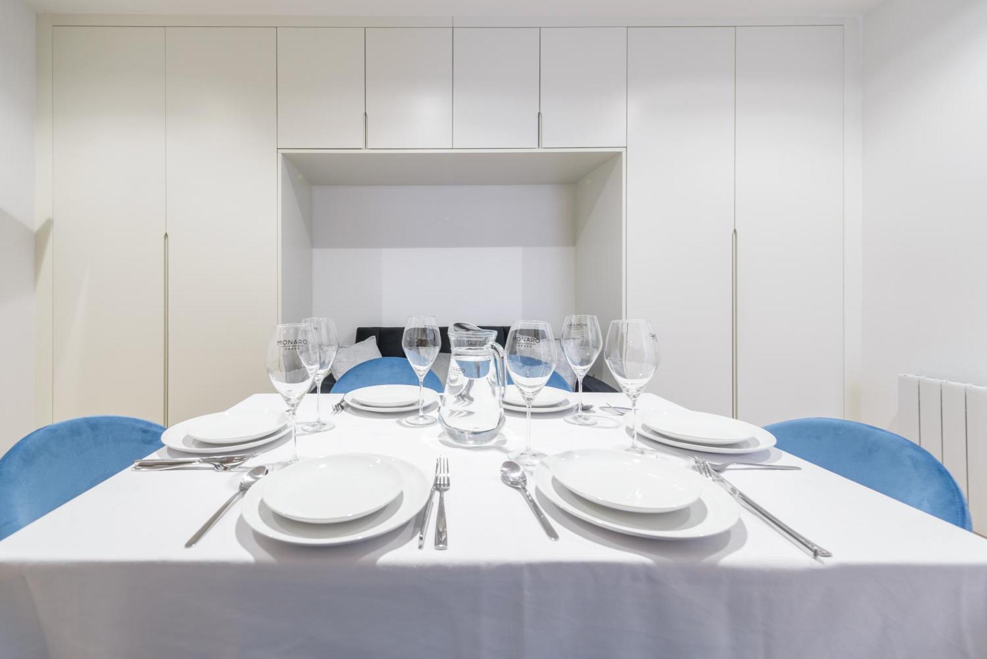 Apartament Gran Via New 2br 1bth Elevator Madryt